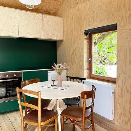 Bayda's Tiny House Chalet *