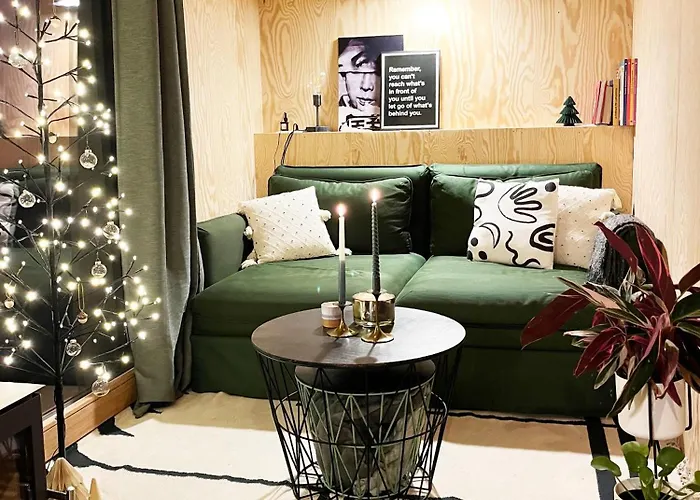 Bayda's Tiny House Chalet *